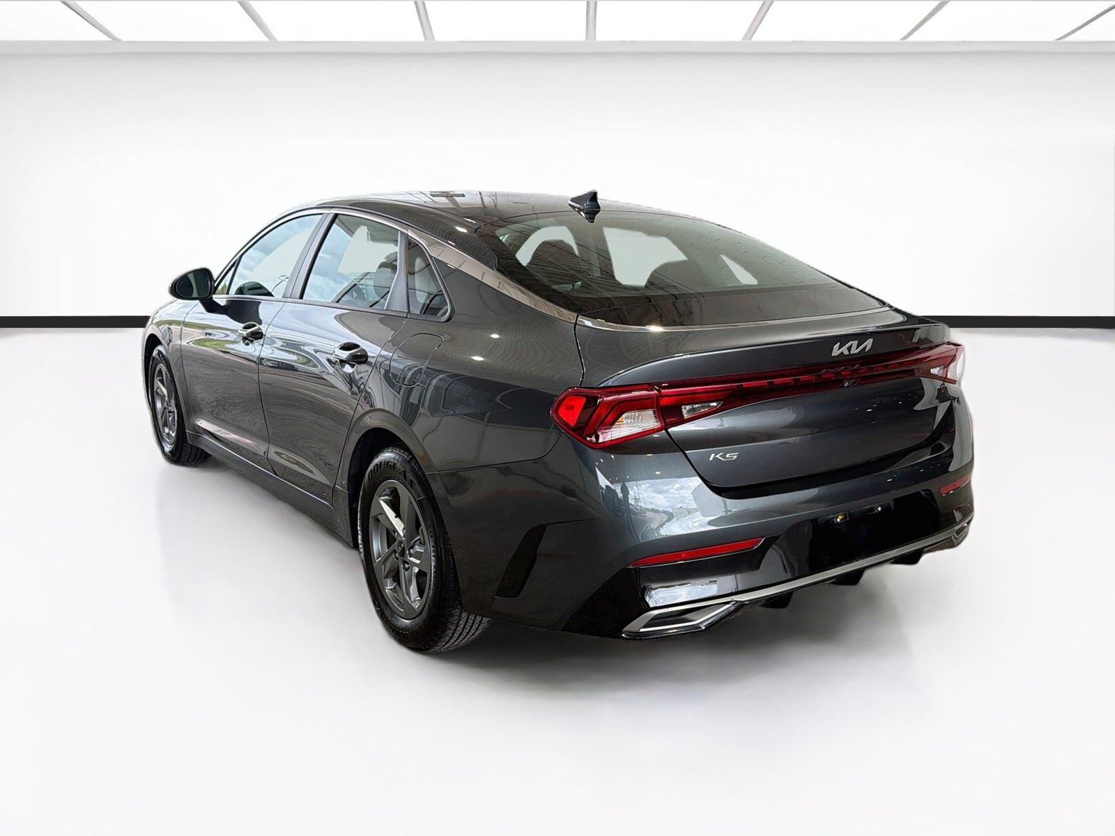 Used 2022 Kia K5 LXS FWD image 6