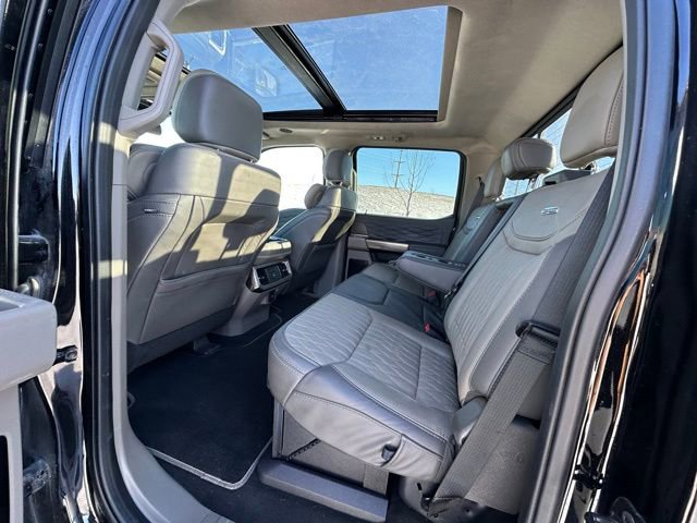 Used 2025 Ford F450 Platinum w/ Platinum Plus Package AWD/4WD image 9