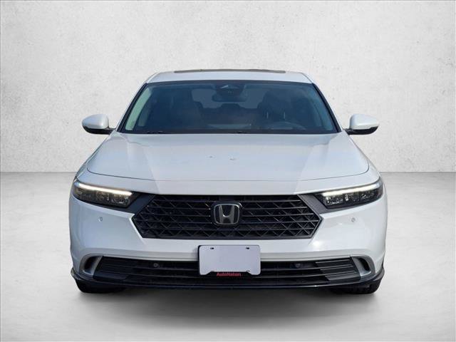 Used 2023 Honda Accord Touring image 2