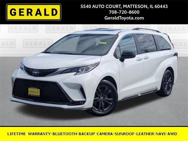 Certified 2024 Toyota Sienna XSE w/ XSE Plus Package image 1
