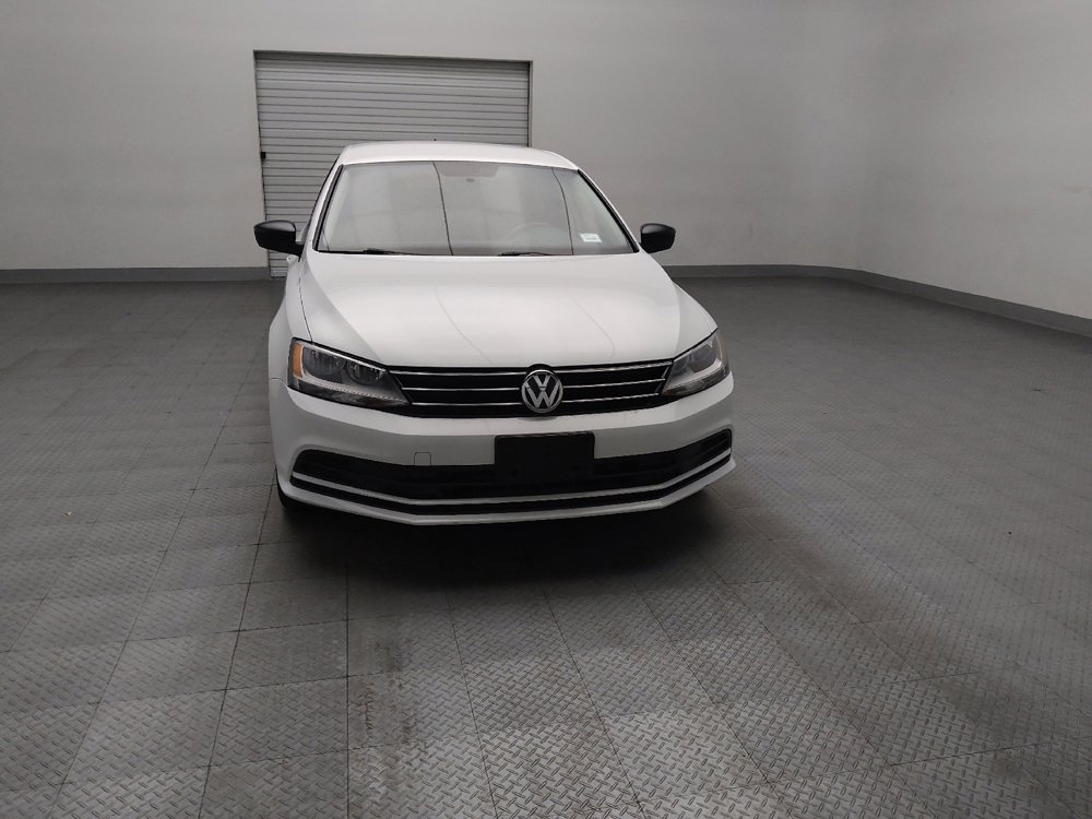 Used 2016 Volkswagen Jetta SE image 14
