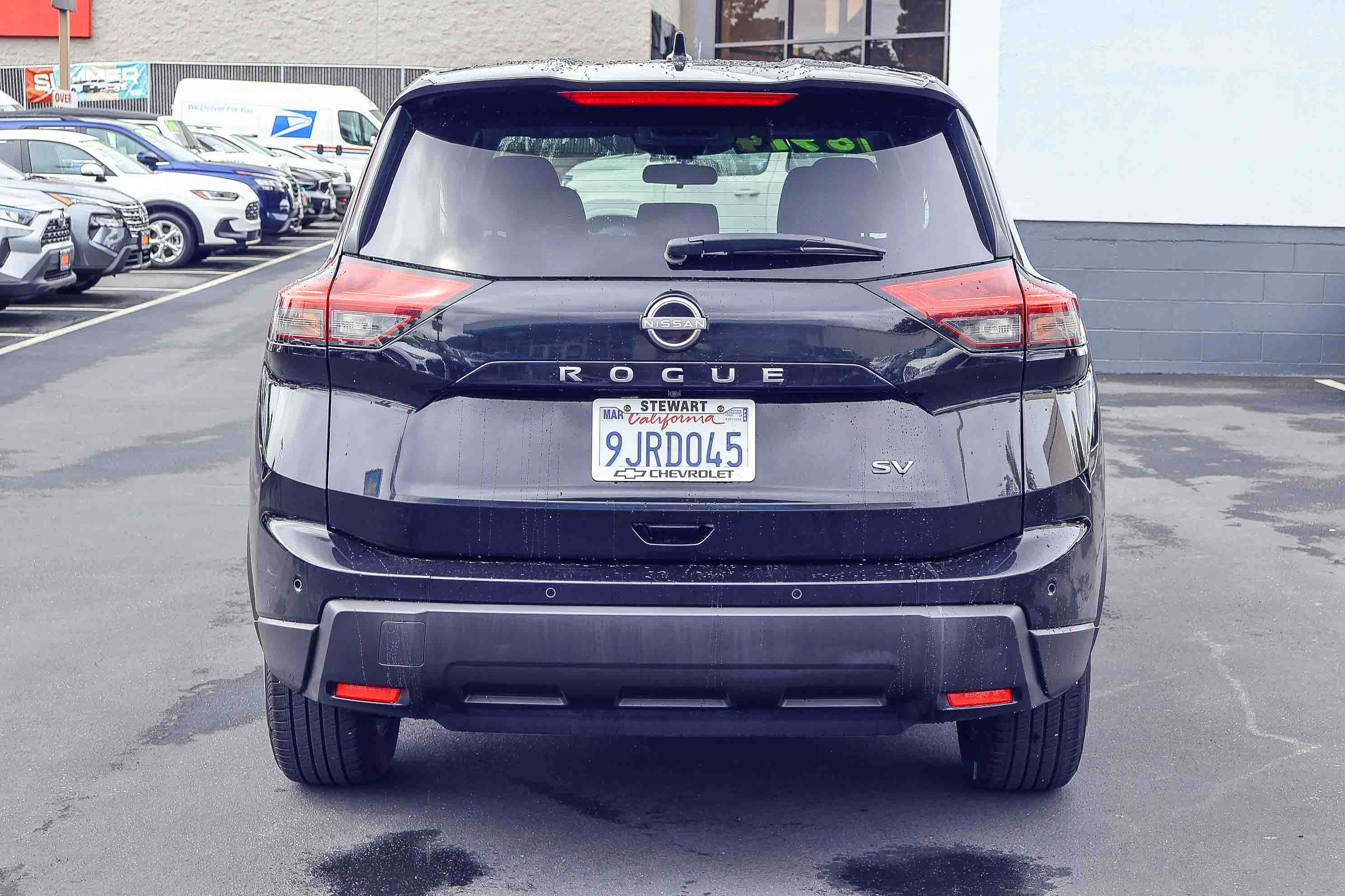 Used 2024 Nissan Rogue SV FWD image 19