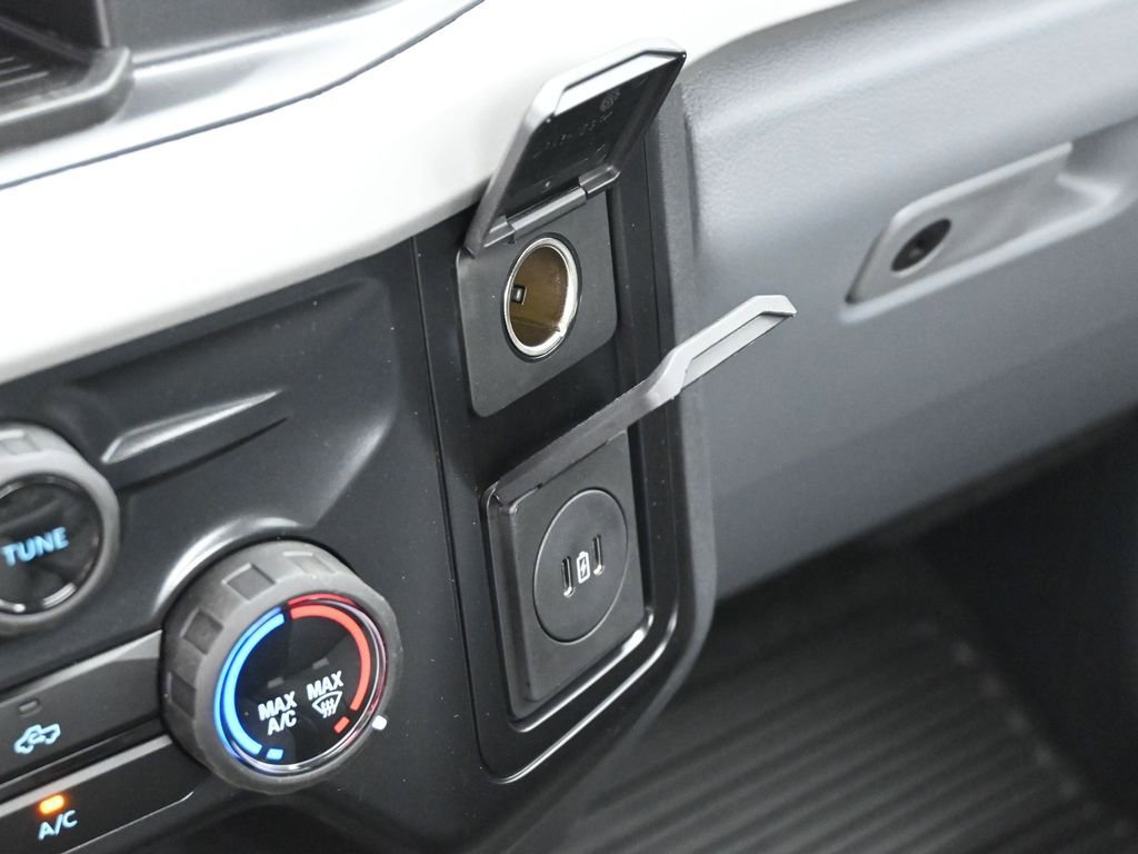 New 2026 Ford F350 XL w/ XL Chrome Package RWD image 19