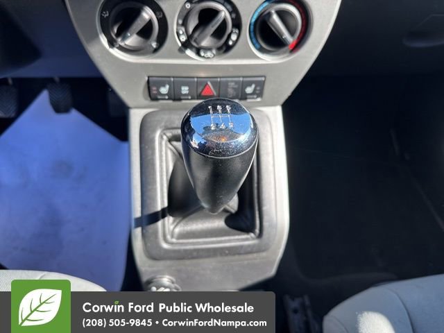 Used 2007 Jeep Compass Sport image 21