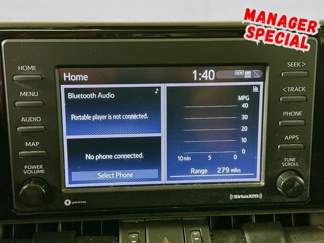 Used 2021 Toyota RAV4 XLE Premium image 16