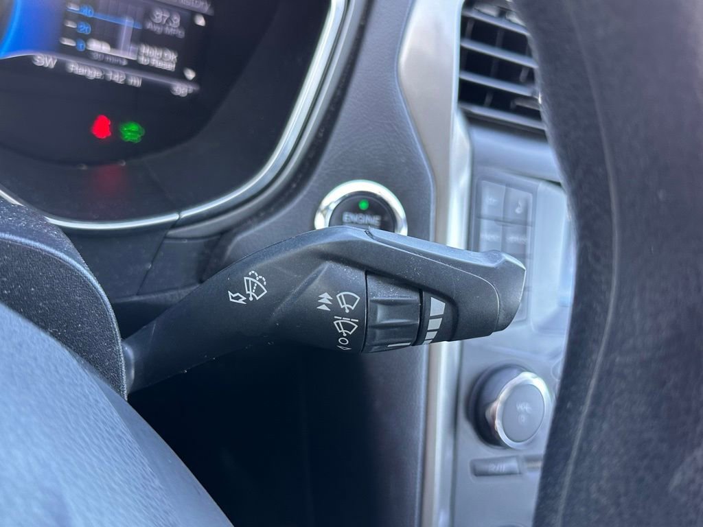 Used 2018 Ford Fusion SE image 28