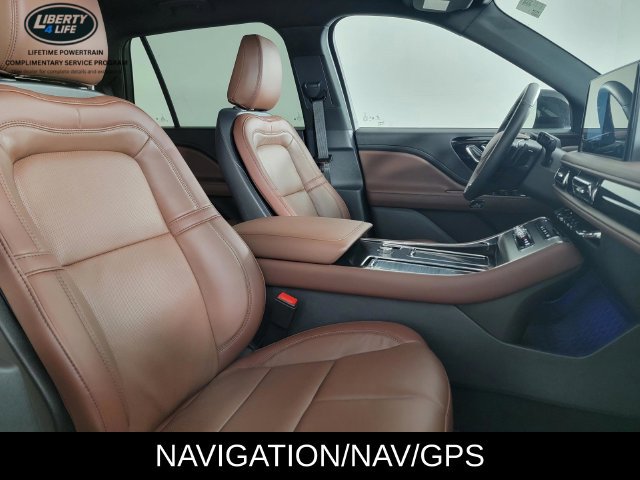 Used 2026 Lincoln Aviator Reserve w/ Jet Appearance Package AWD/4WD image 18