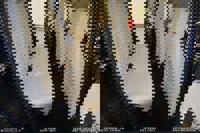 Used 2021 Land Rover Discovery Sport SE R-Dynamic image 23