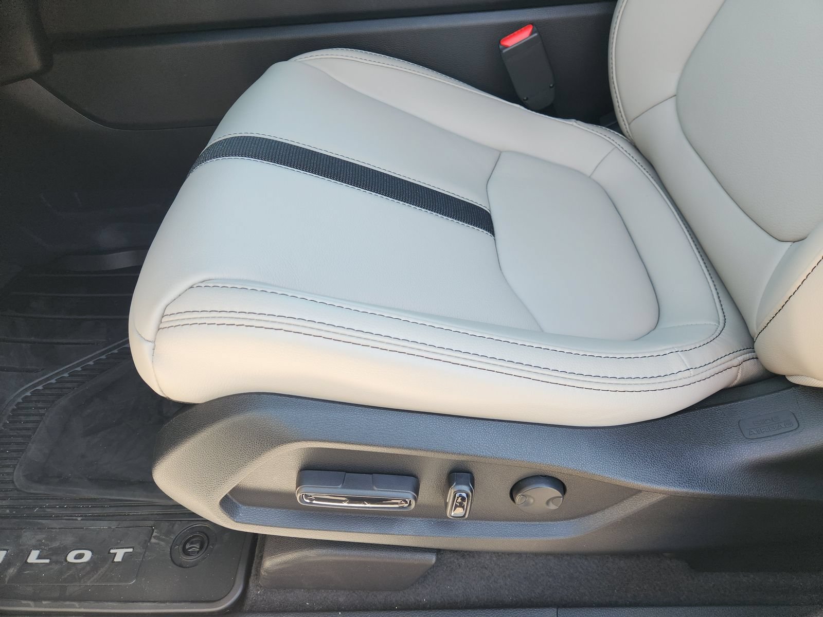 New 2026 Honda Pilot EX-L image 28