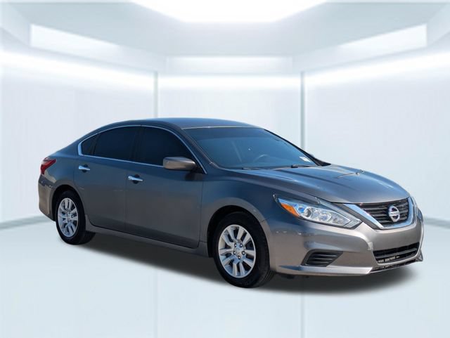 Used 2018 Nissan Altima 2.5 S w/ S Convenience Package FWD image 9