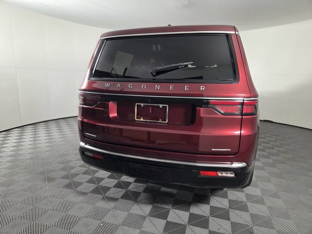 Used 2022 Jeep Wagoneer Series II AWD/4WD image 6