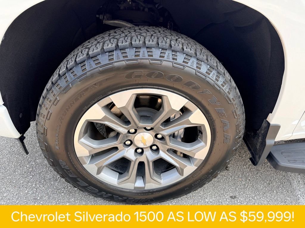 Used 2025 Chevrolet Silverado 1500 High Country w/ Technology Package AWD/4WD image 34