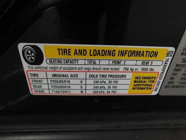 Used 2015 GMC Acadia SLE image 31