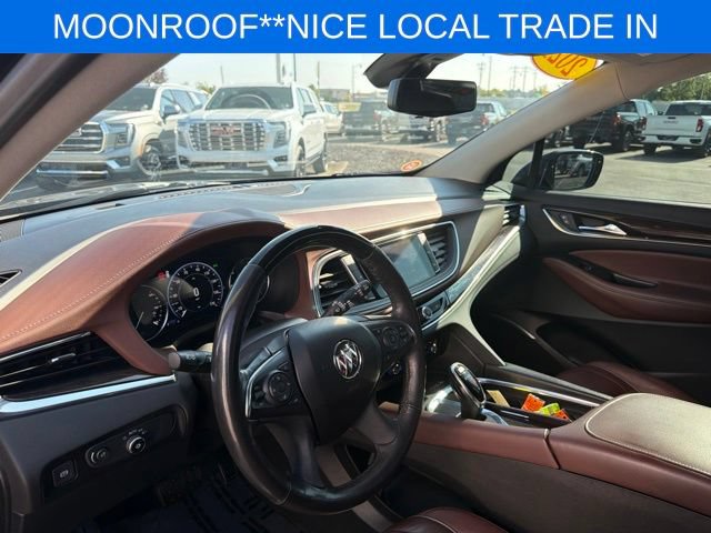 Used 2021 Buick Enclave Avenir w/ Avenir Technology Package AWD/4WD image 15