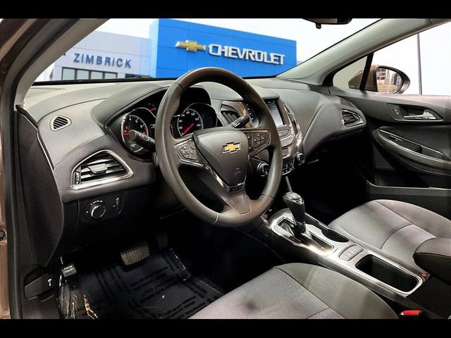 Used 2019 Chevrolet Cruze LT w/ Convenience Package image 16