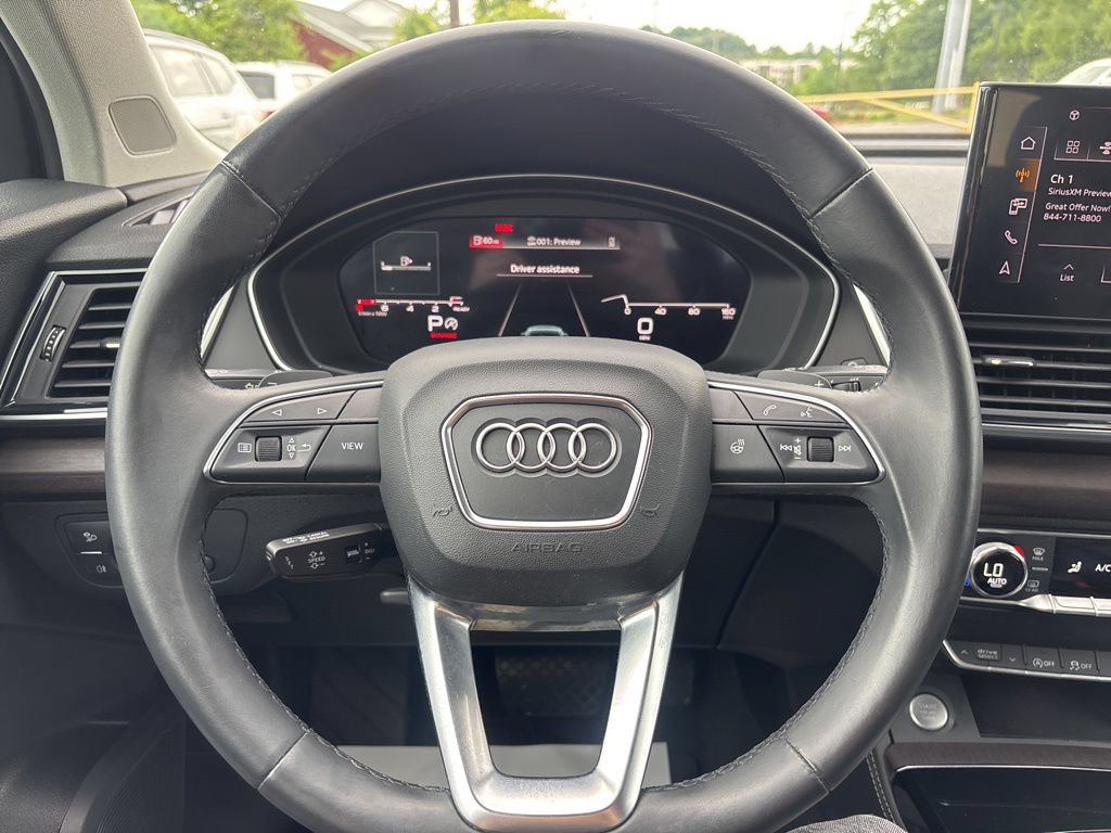 Used 2021 Audi Q5 2.0T Premium Plus w/ Premium Plus Package AWD/4WD image 16