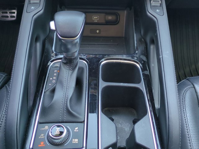 Used 2022 Kia Telluride SX w/ SX Prestige Package image 12