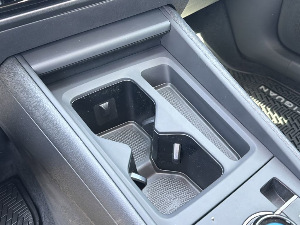 New 2026 Volkswagen Tiguan S image 10