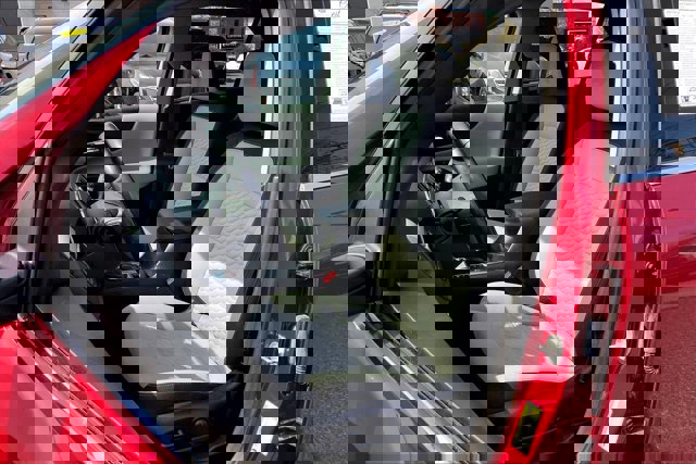 Used 2020 Chevrolet Equinox LT AWD/4WD image 24