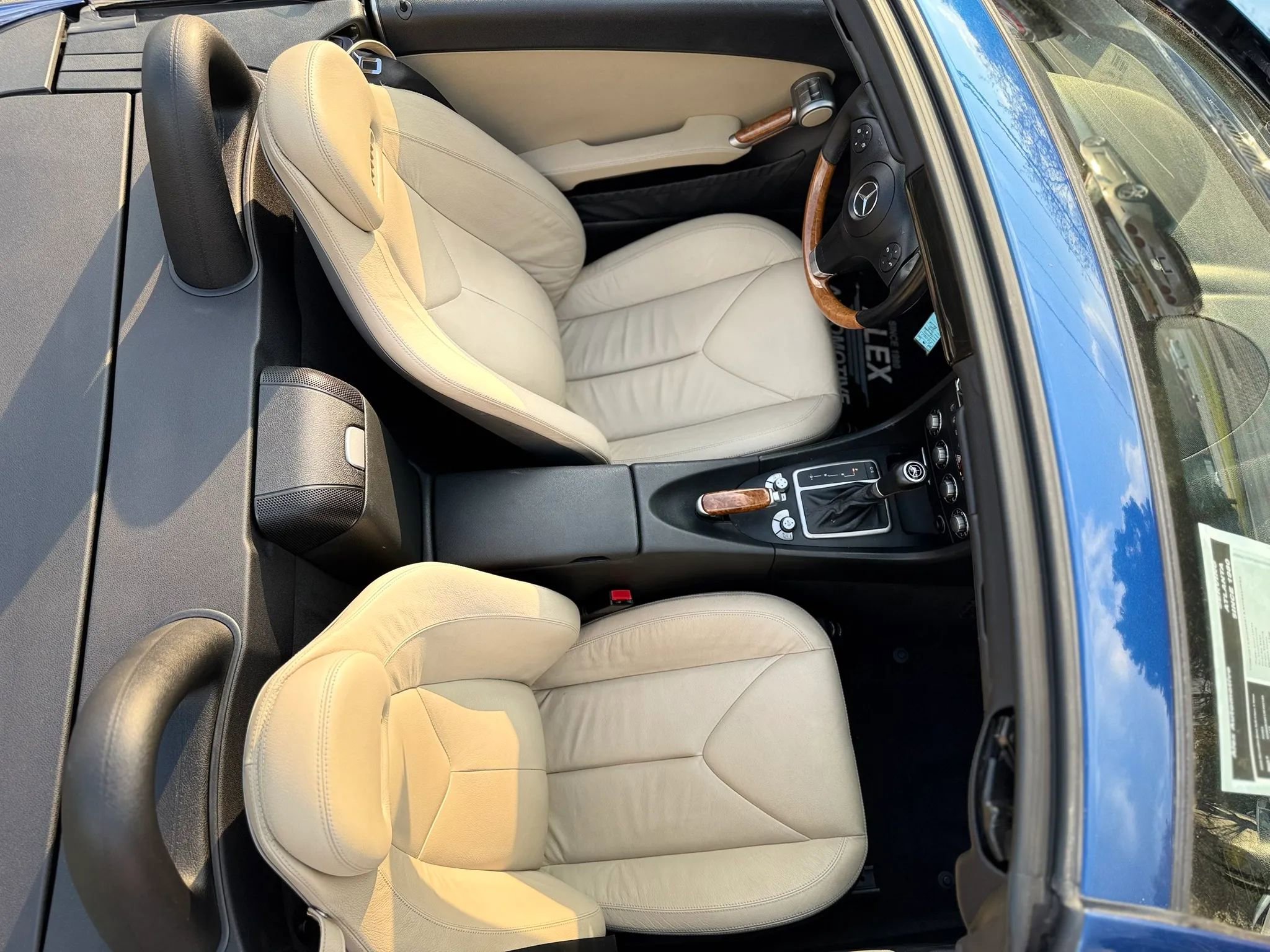 Used 2009 Mercedes-Benz SLK 350 image 33