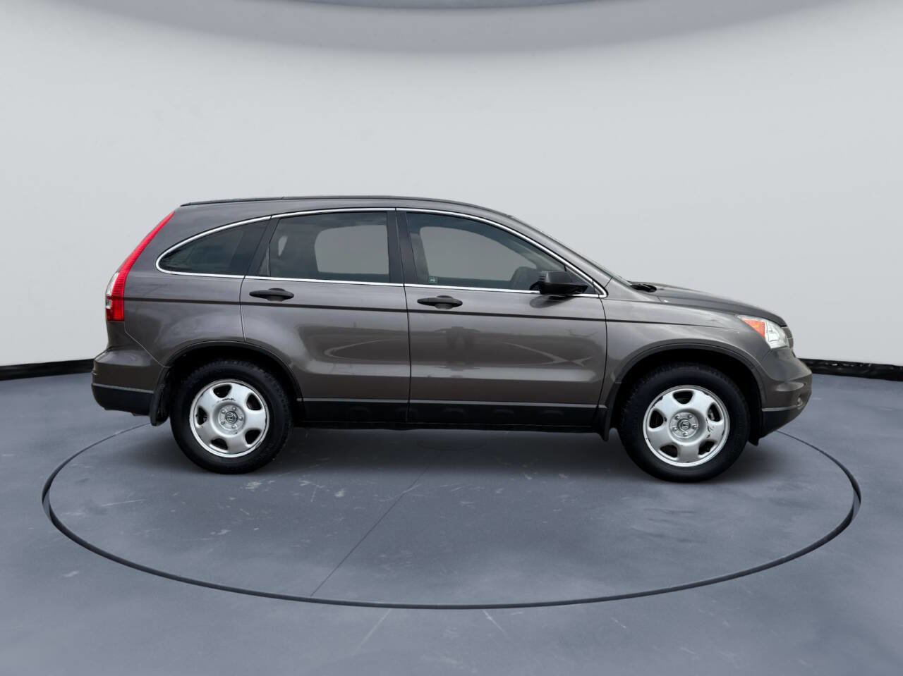 Used 2011 Honda CR-V LX image 5