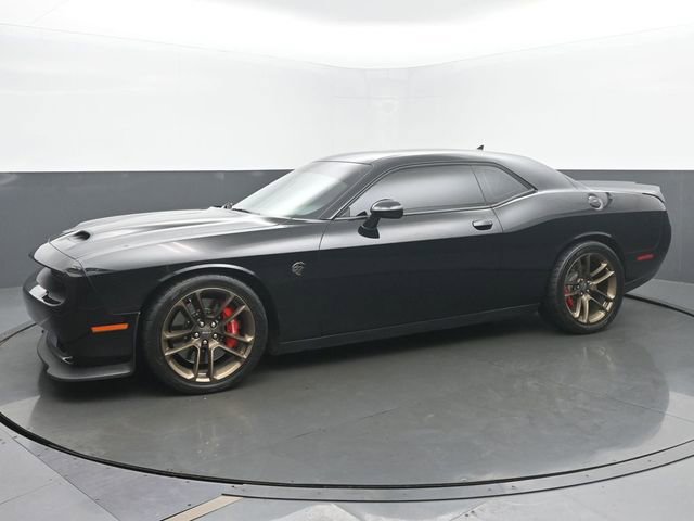 Used 2020 Dodge Challenger SRT Hellcat w/ Plus Package RWD image 2