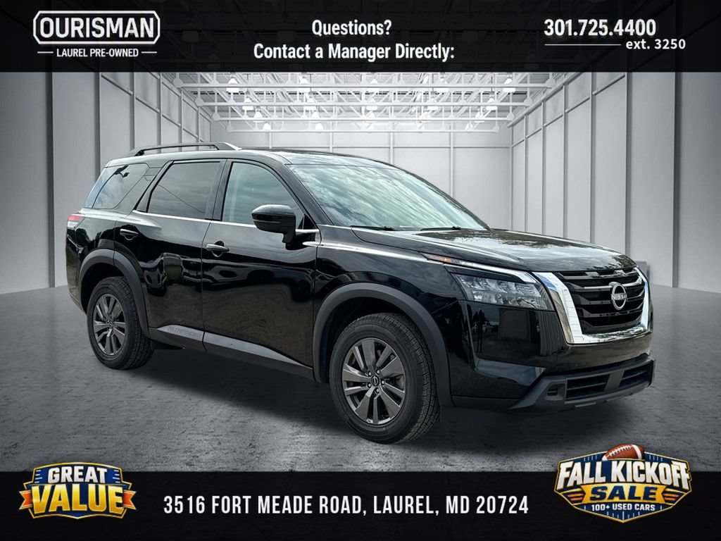 Used 2025 Nissan Pathfinder SV