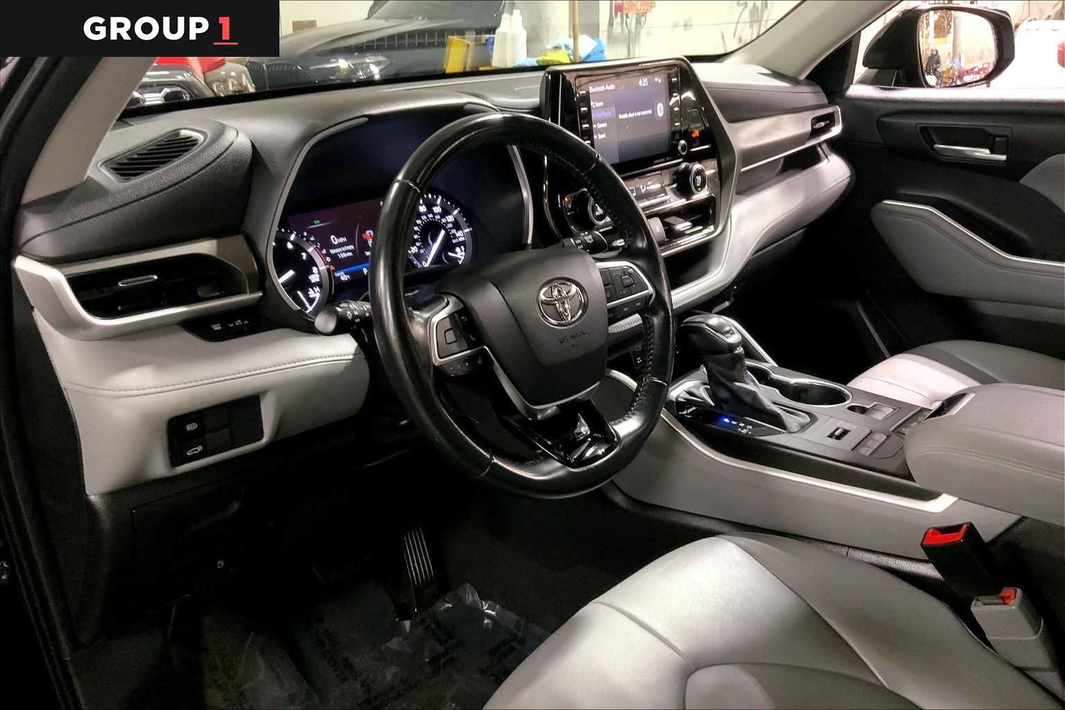 Certified 2021 Toyota Highlander XLE image 18