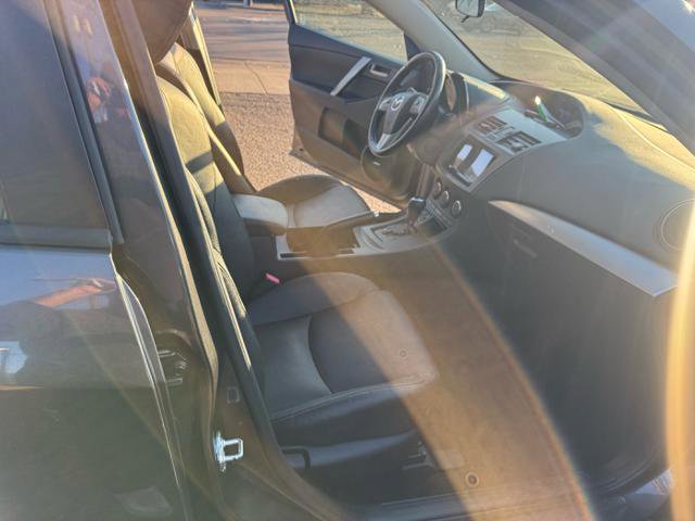 Used 2013 MAZDA MAZDA3 i Grand Touring FWD image 10