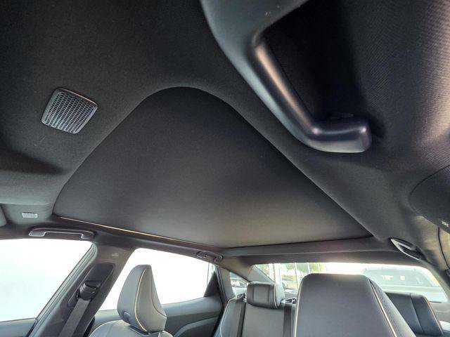 Certified 2023 Toyota Crown AWD/4WD image 8