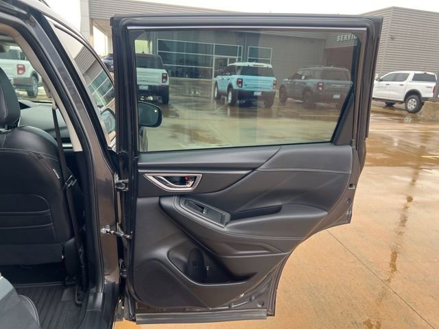 Used 2019 Subaru Forester Limited w/ Popular Package #3 AWD/4WD image 19