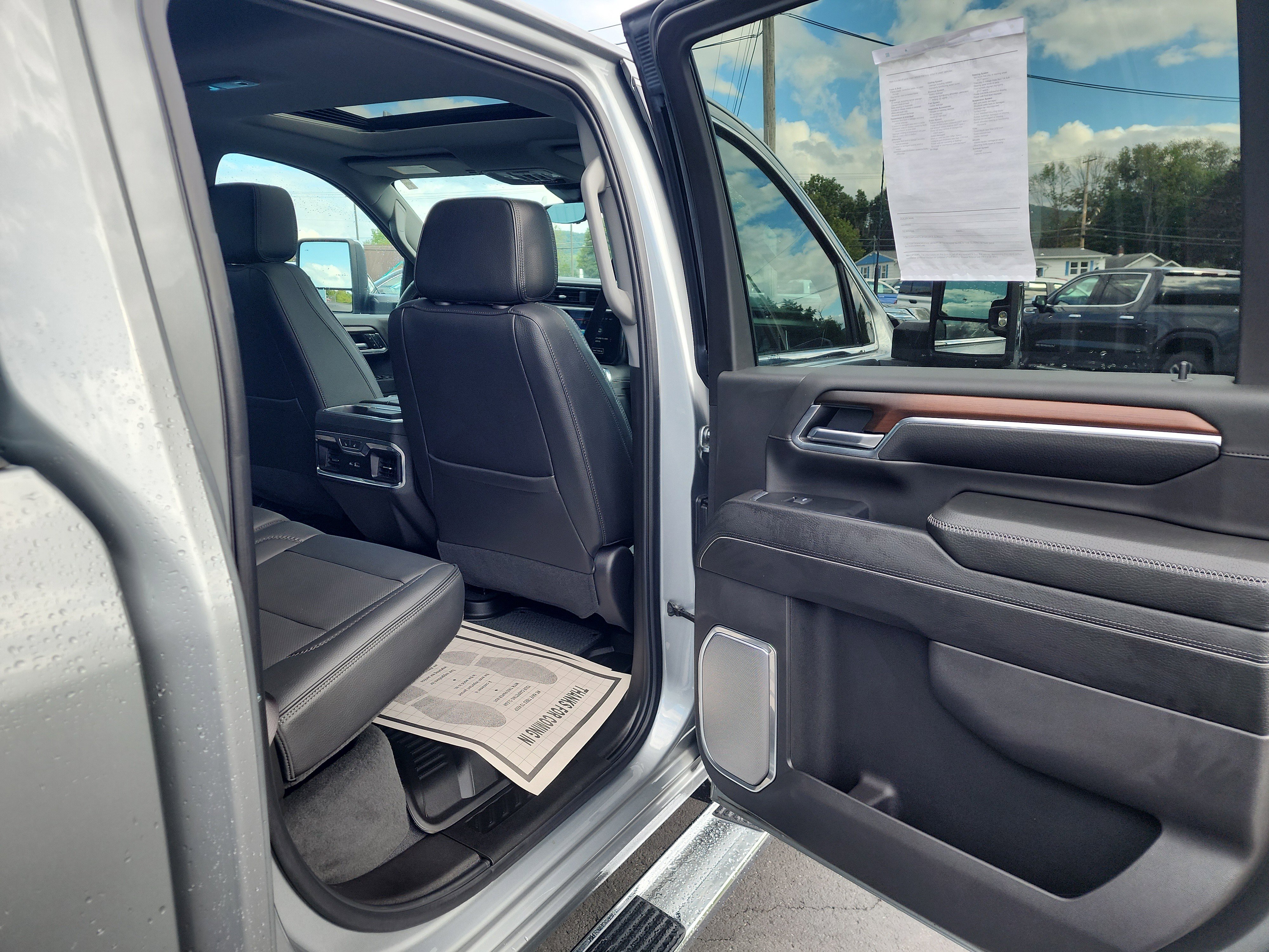 Certified 2024 GMC Sierra 2500 Denali w/ Denali Reserve Package image 37