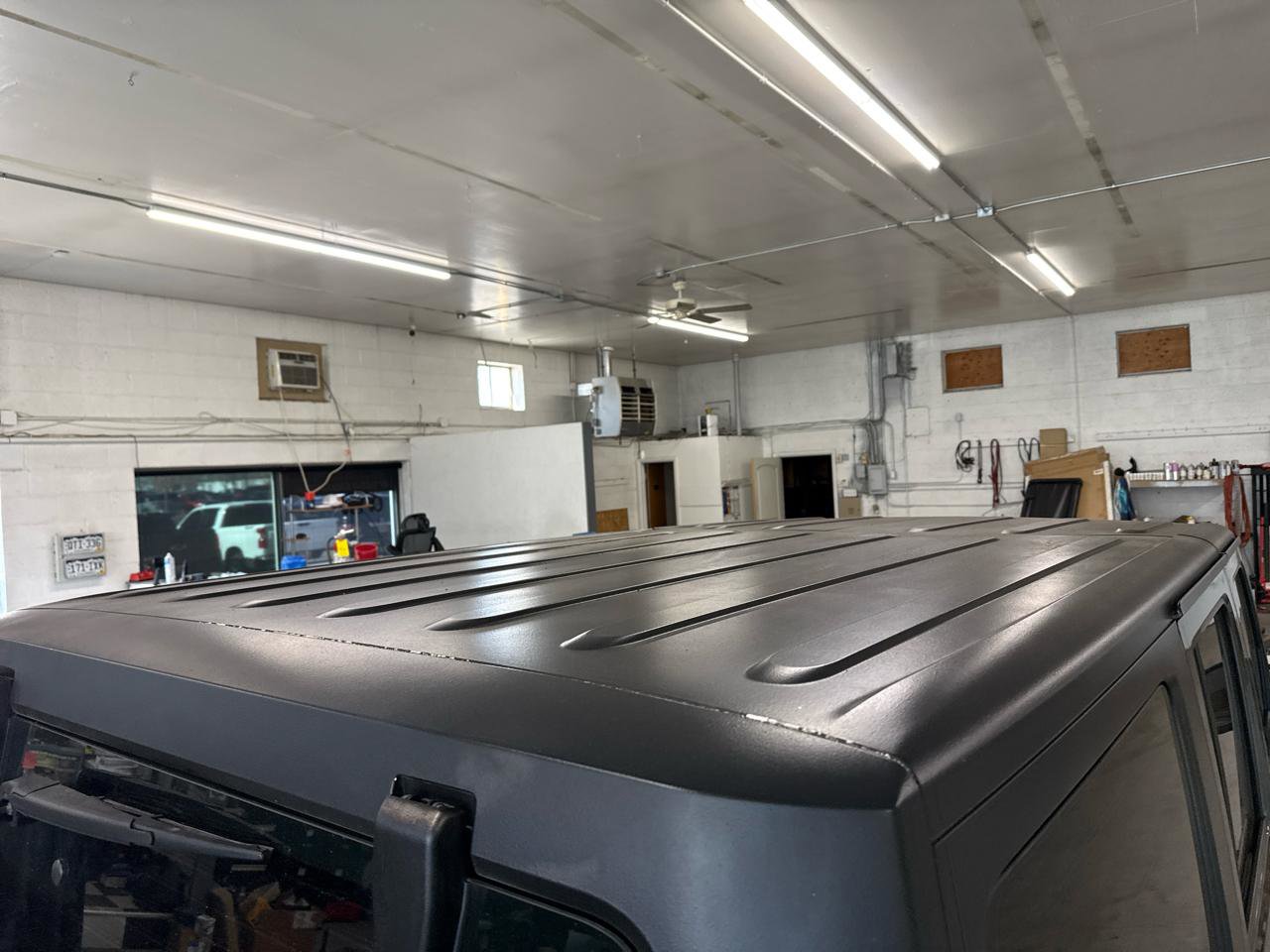 Used 2018 Jeep Wrangler Unlimited Sport w/ Connectivity Group image 62