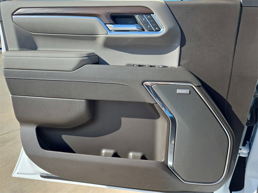 New 2026 GMC Sierra 1500 SLT w/ SLT Premium Package image 26