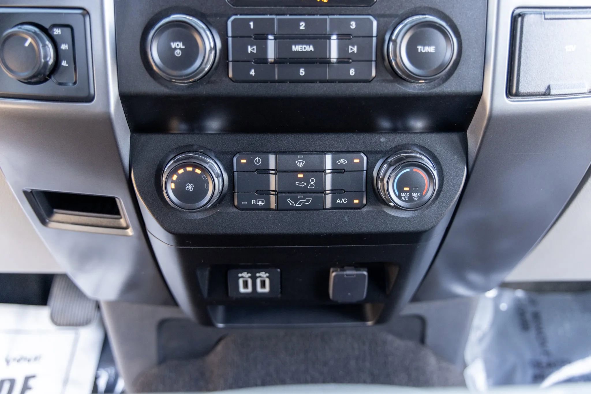 Used 2019 Ford F150 XLT w/ Equipment Group 301A Mid image 26