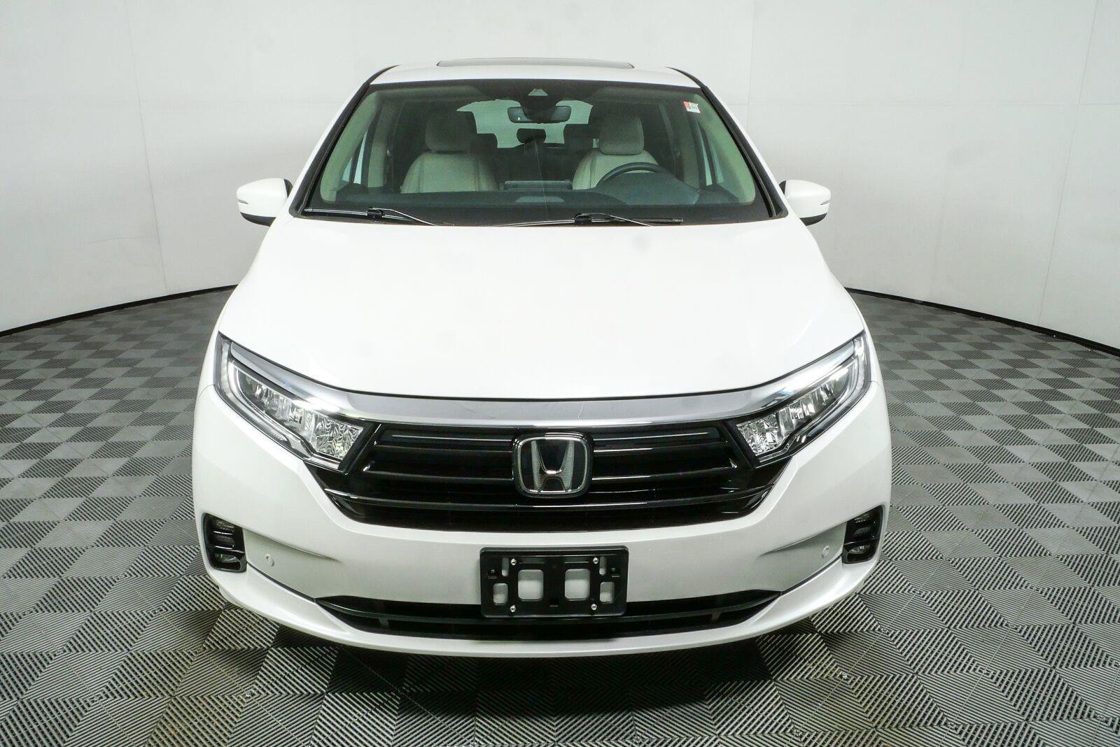 Used 2024 Honda Odyssey Touring image 27