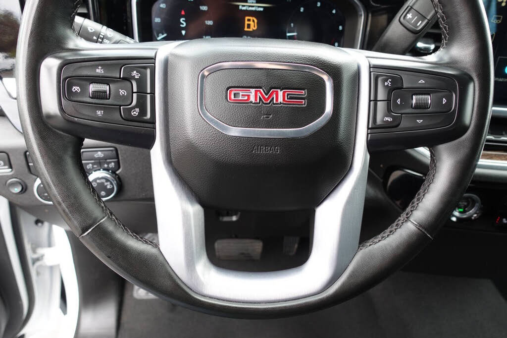 Used 2023 GMC Sierra 1500 SLE w/ X31 Off-Road Package AWD/4WD image 49