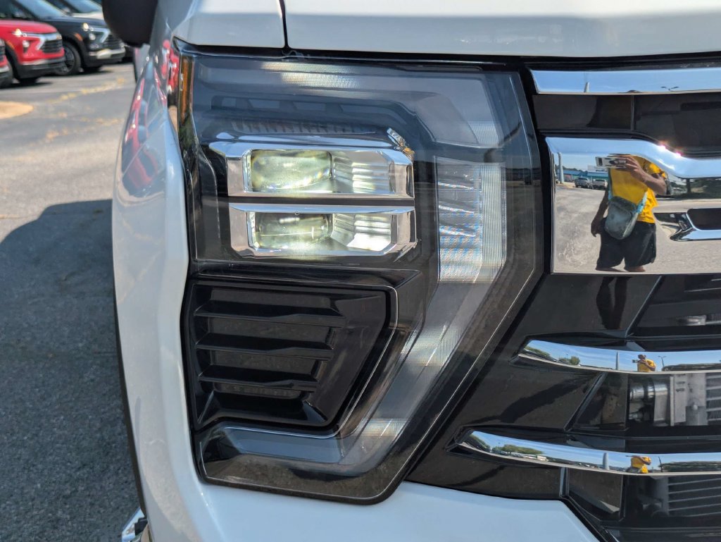 New 2026 Chevrolet Silverado 3500 LTZ w/ LTZ Convenience Package AWD/4WD image 10