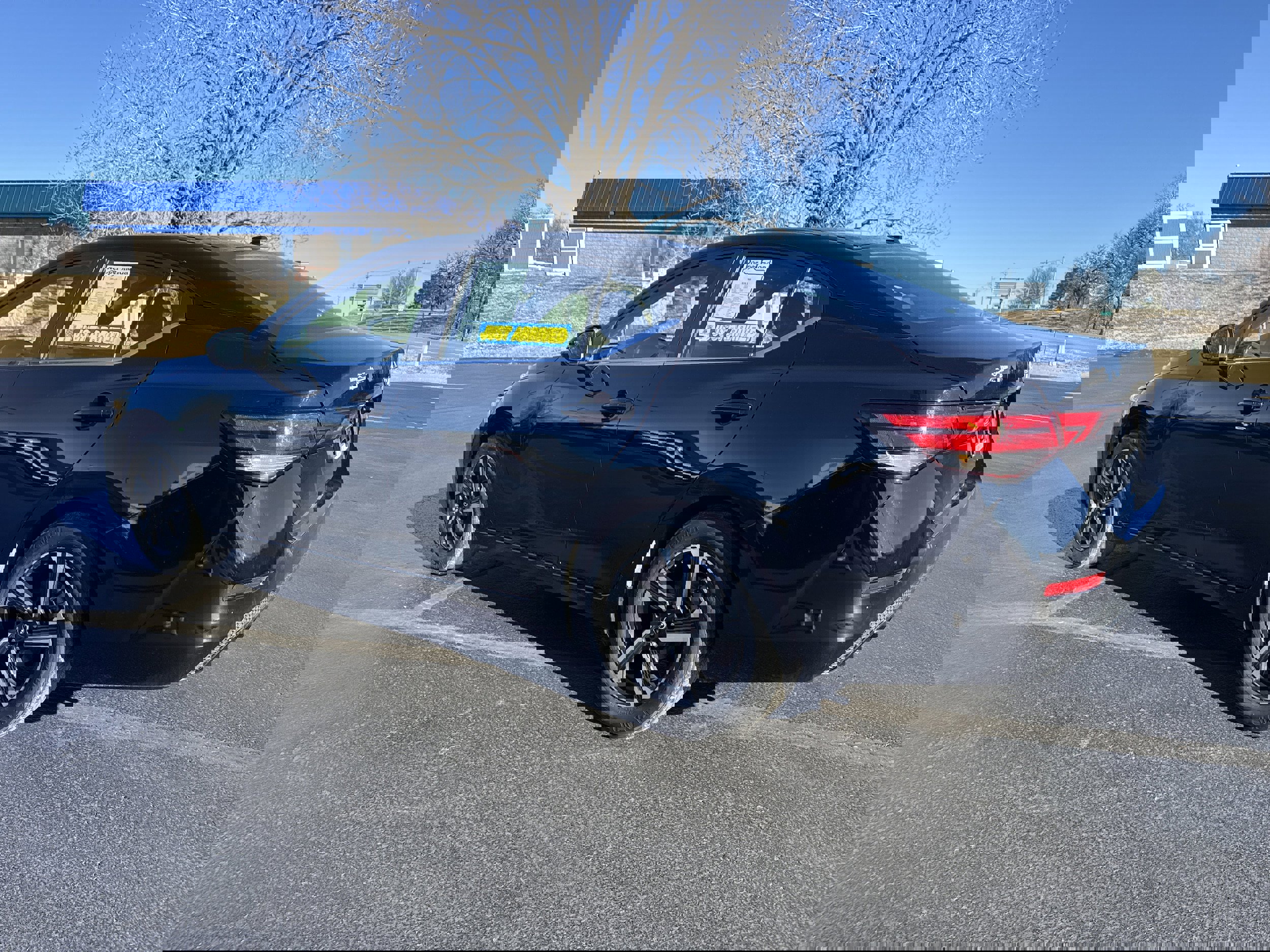 Used 2024 Nissan Sentra SV FWD image 3