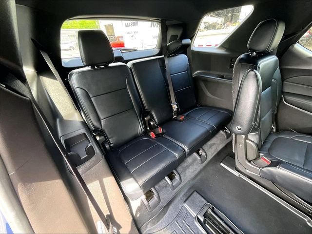 Used 2023 Chevrolet Traverse LT AWD/4WD image 29