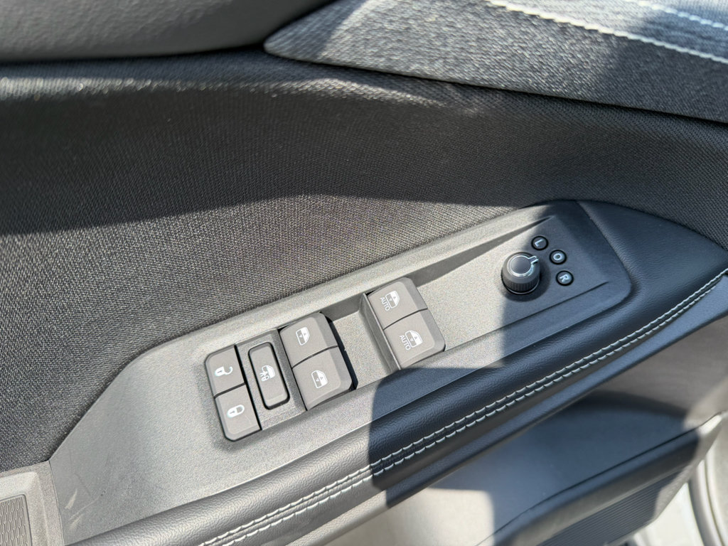 New 2026 Jeep Cherokee Laredo AWD/4WD image 14