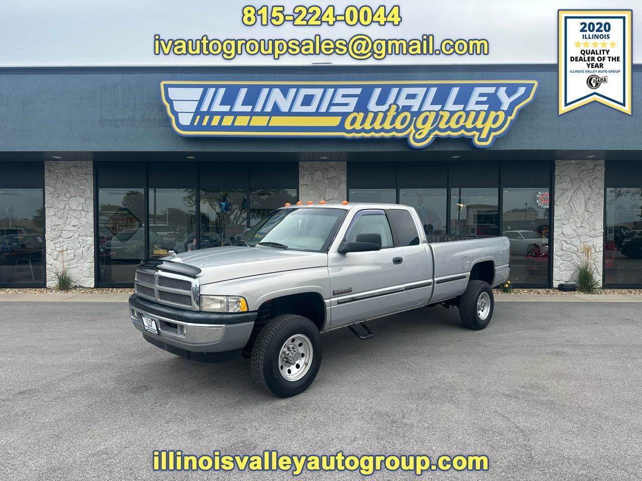 Used 1998 Dodge Ram 2500 Truck 4x4 Quad Cab image 1