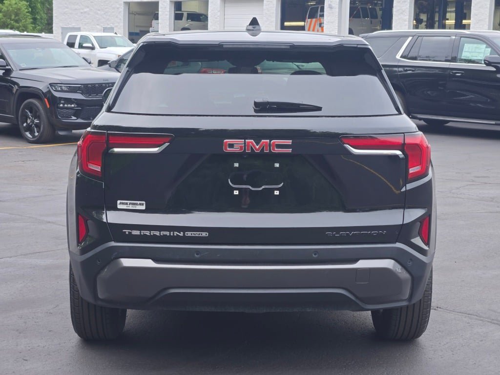 Used 2026 GMC Terrain Elevation AWD/4WD image 11