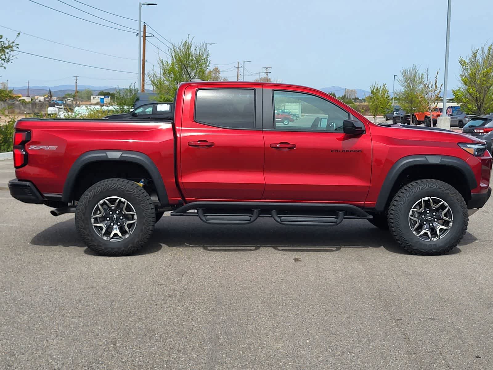Used 2025 Chevrolet Colorado ZR2 w/ Technology Package
