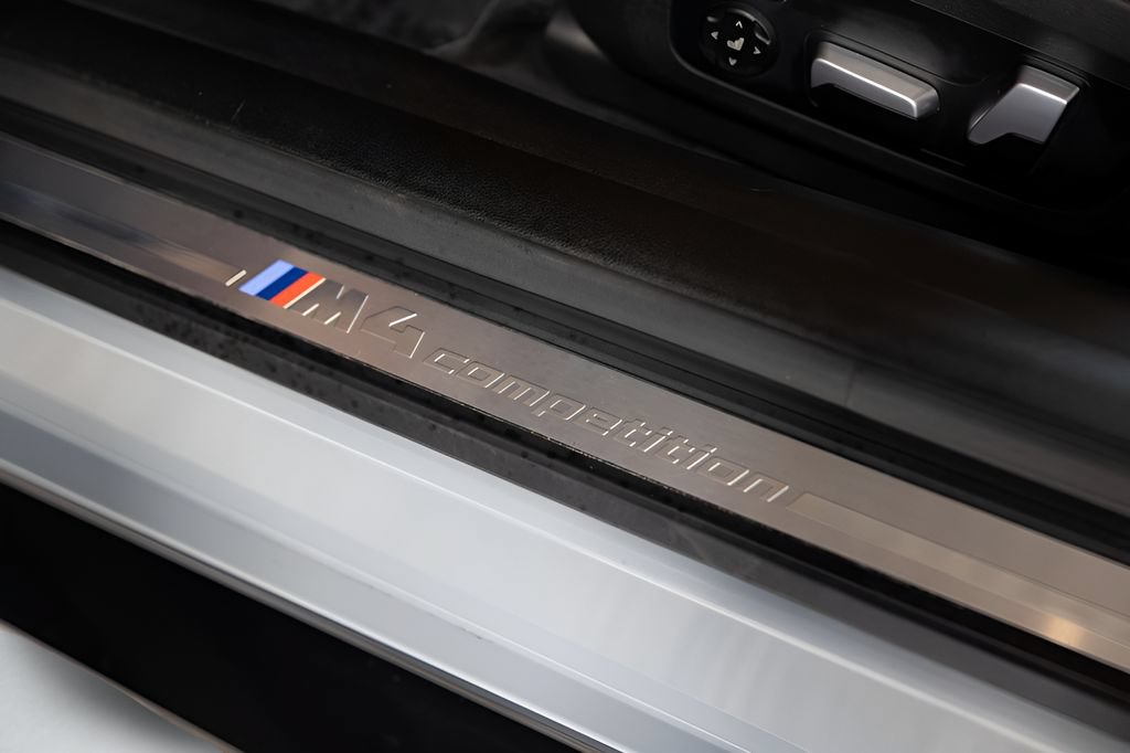 Used 2022 BMW M4 Competition w/ M Carbon Exterior Package RWD image 42