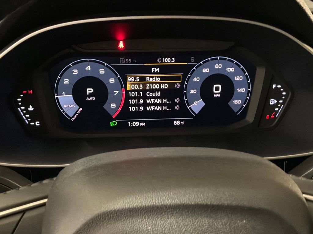 Used 2019 Audi Q3 2.0T Premium Plus image 15