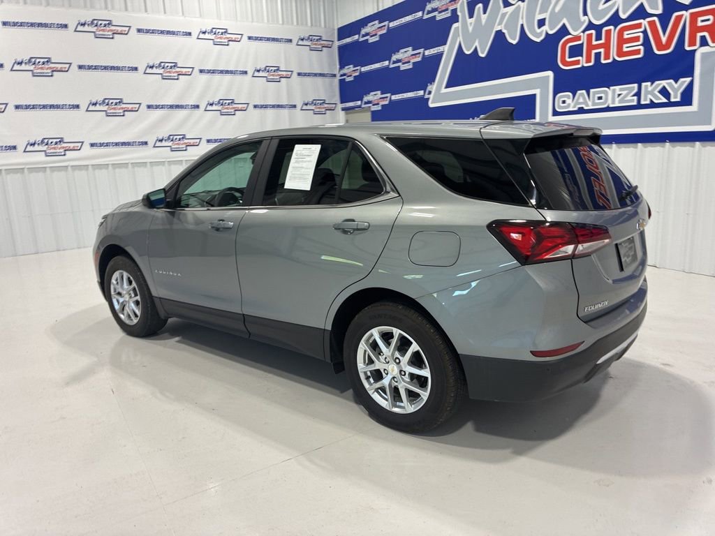 Used 2024 Chevrolet Equinox LT AWD/4WD image 4
