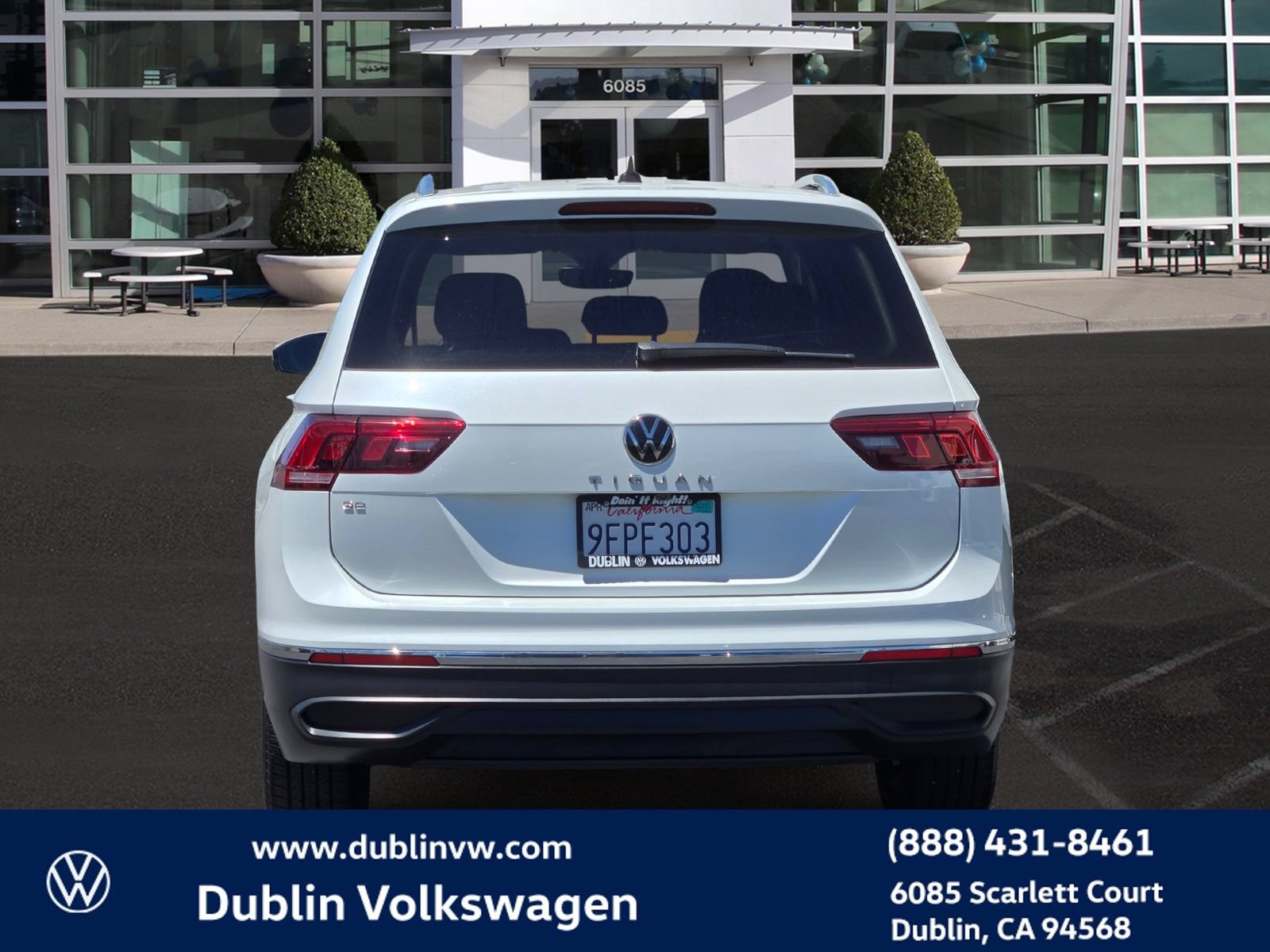 Used 2023 Volkswagen Tiguan SE FWD image 5