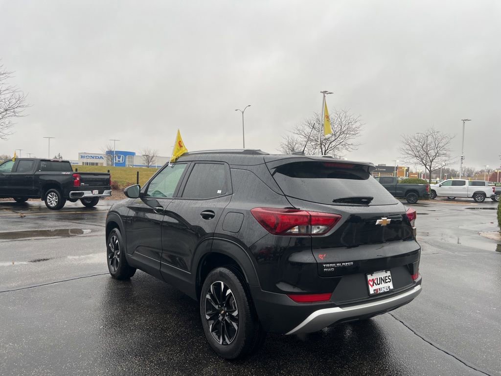 Used 2023 Chevrolet TrailBlazer LT w/ Convenience Package image 6