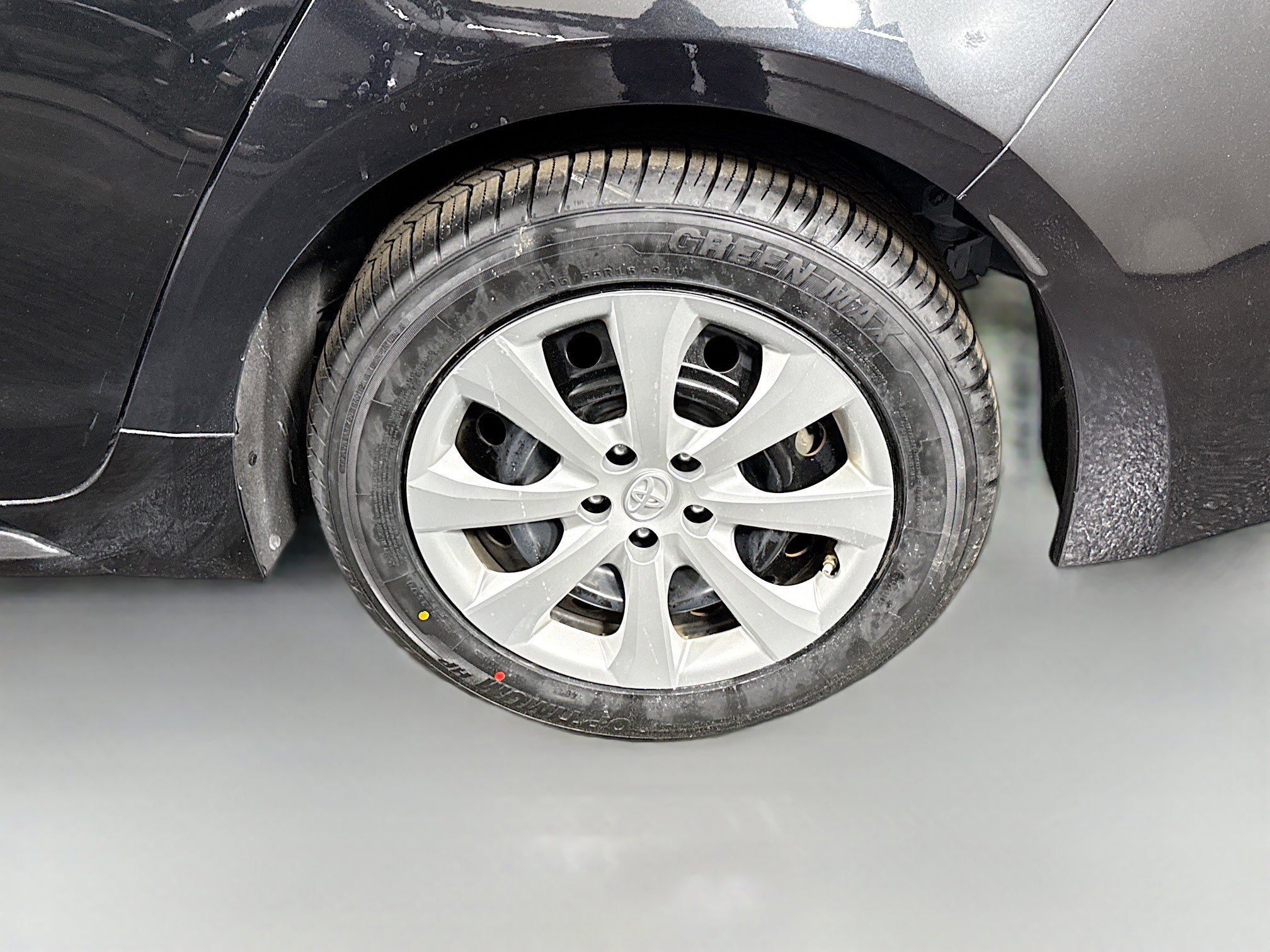 Used 2020 Toyota Corolla LE image 36